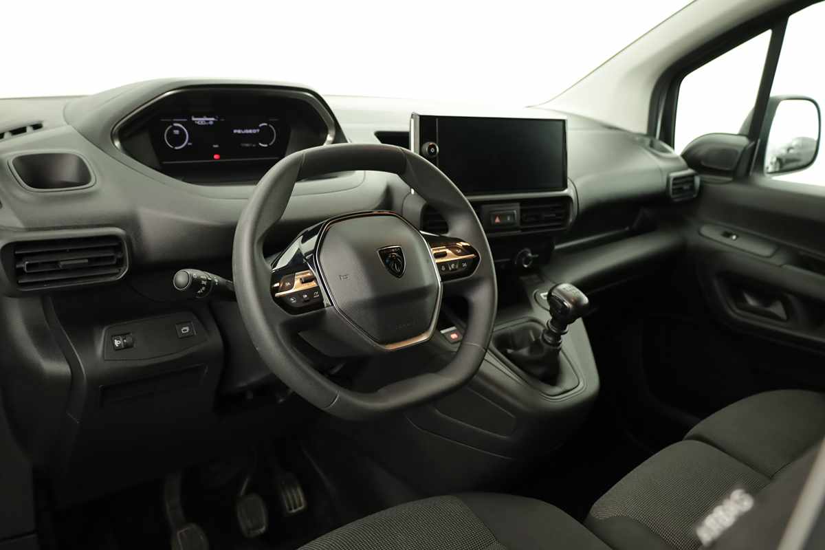peugeot-partner-2024-diesel-1499cc