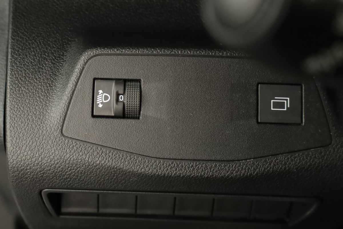 peugeot-partner-2024-diesel-1499cc