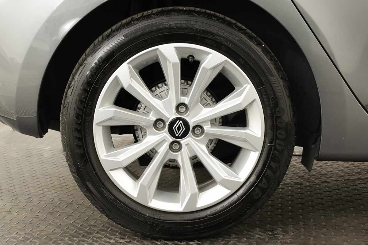 renault-clio-2024-gpl-999cc