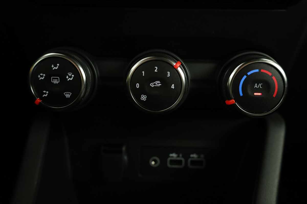 renault-clio-2024-gpl-999cc