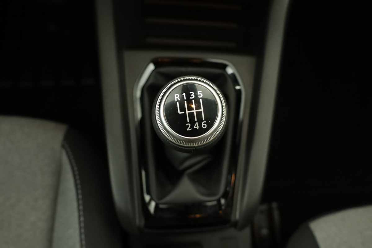 renault-clio-2024-gpl-999cc