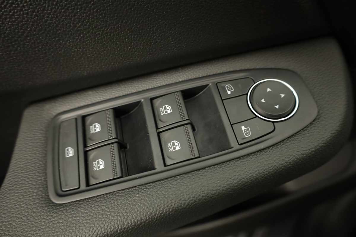 renault-clio-2024-gpl-999cc
