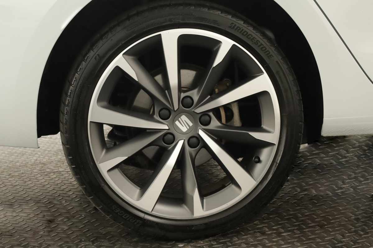 seat-leon-st-2025-hibrido-a-gasolina-1498cc