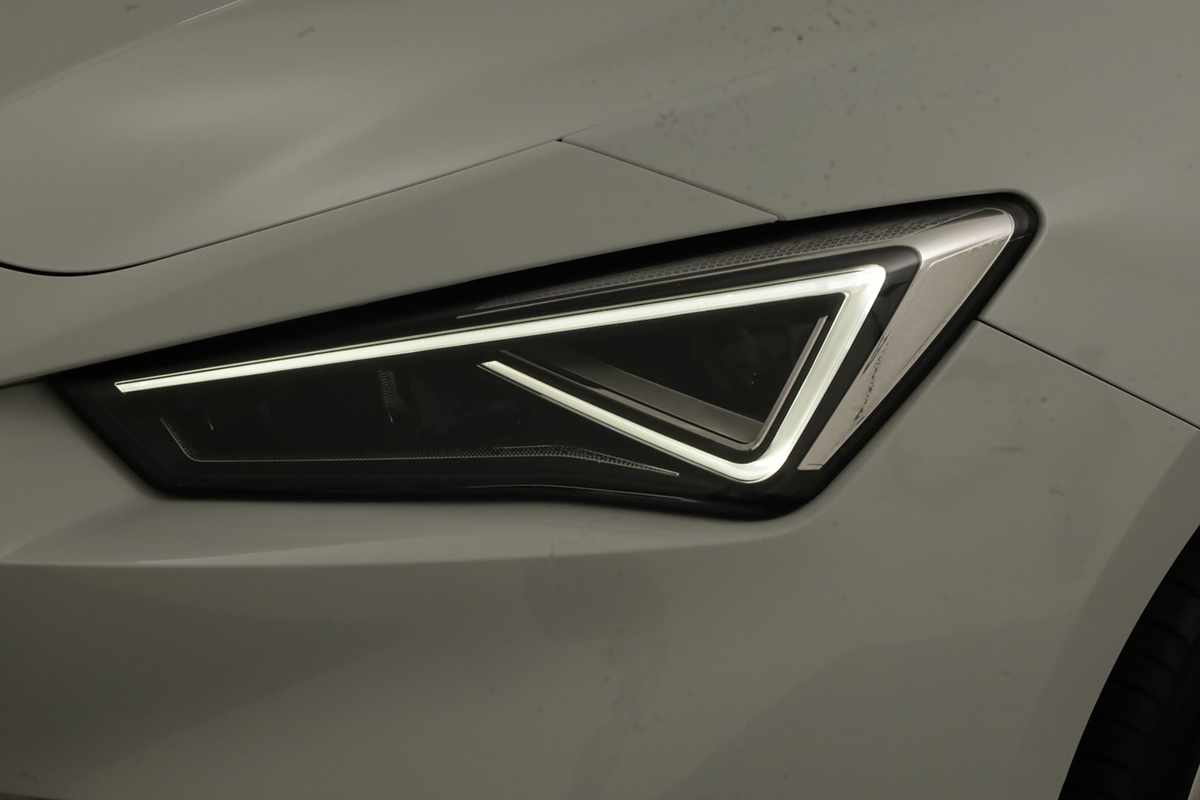 seat-leon-st-2025-hibrido-a-gasolina-1498cc