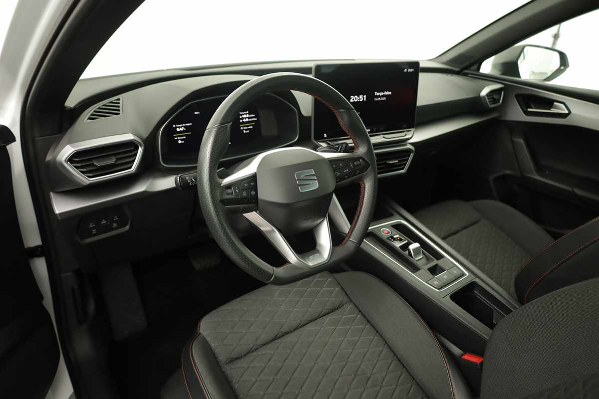 seat-leon-st-2025-hibrido-a-gasolina-1498cc