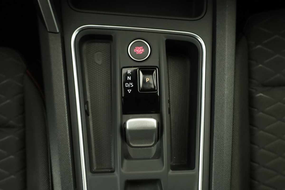 seat-leon-st-2025-hibrido-a-gasolina-1498cc
