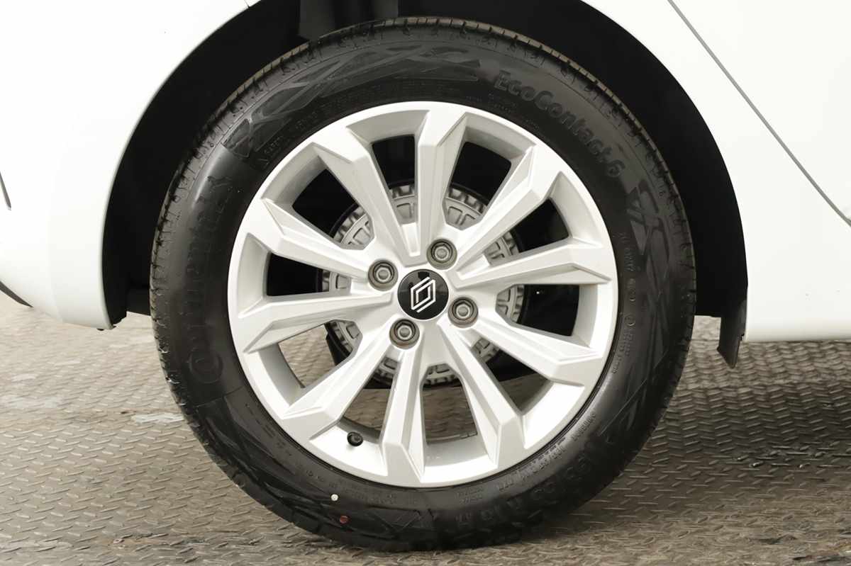 renault-clio-2024-gpl-999cc
