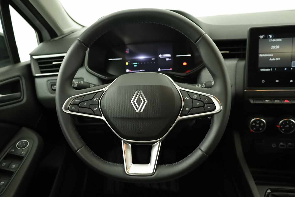 renault-clio-2024-gpl-999cc
