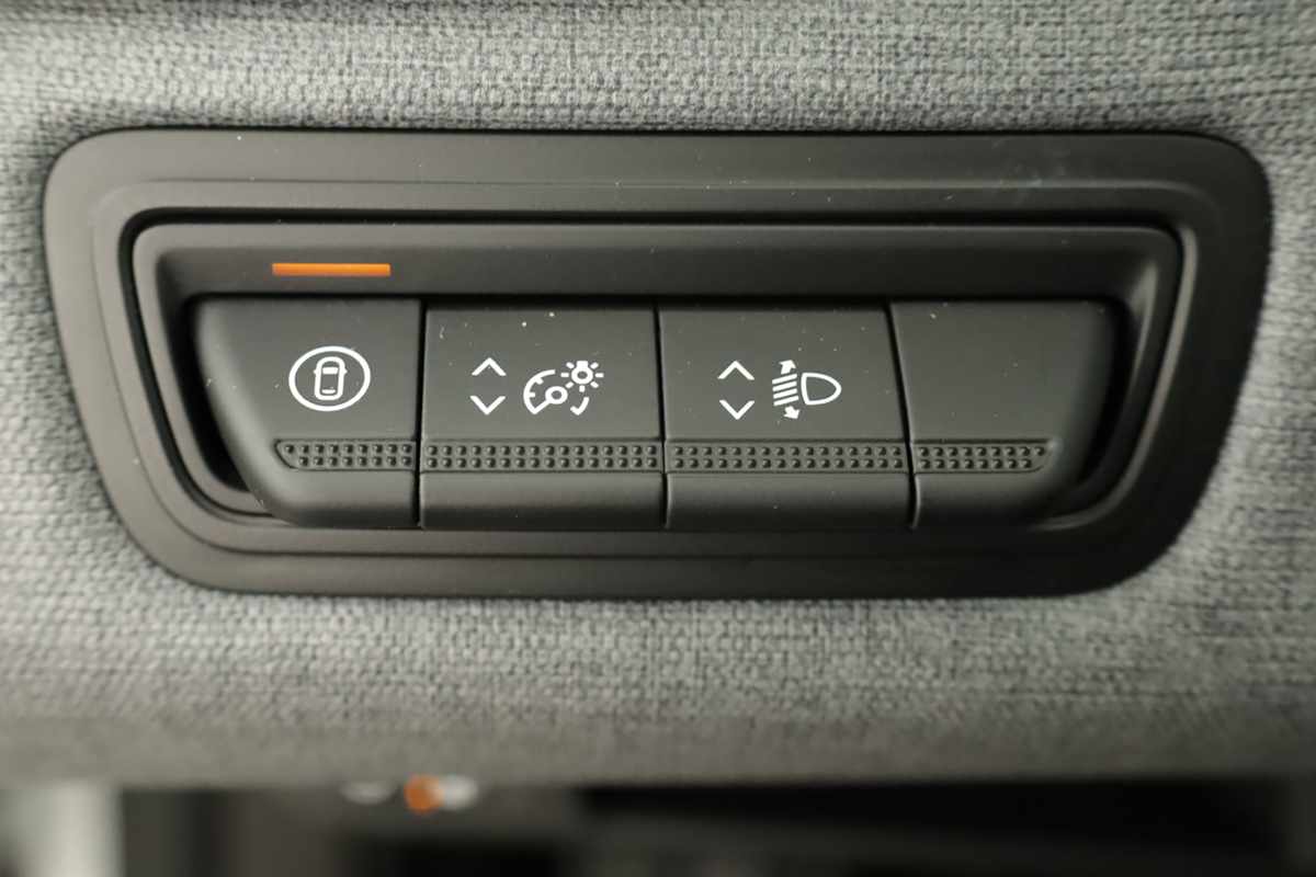 renault-clio-2024-gpl-999cc