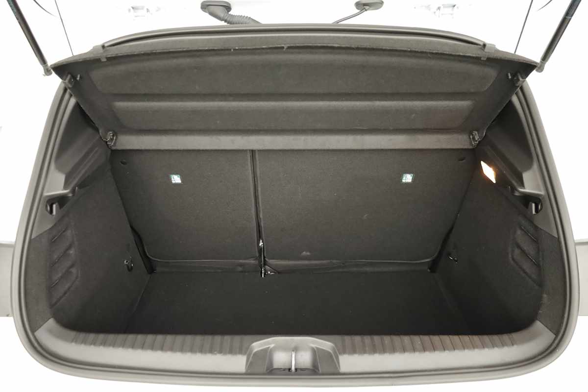 renault-clio-2024-gpl-999cc