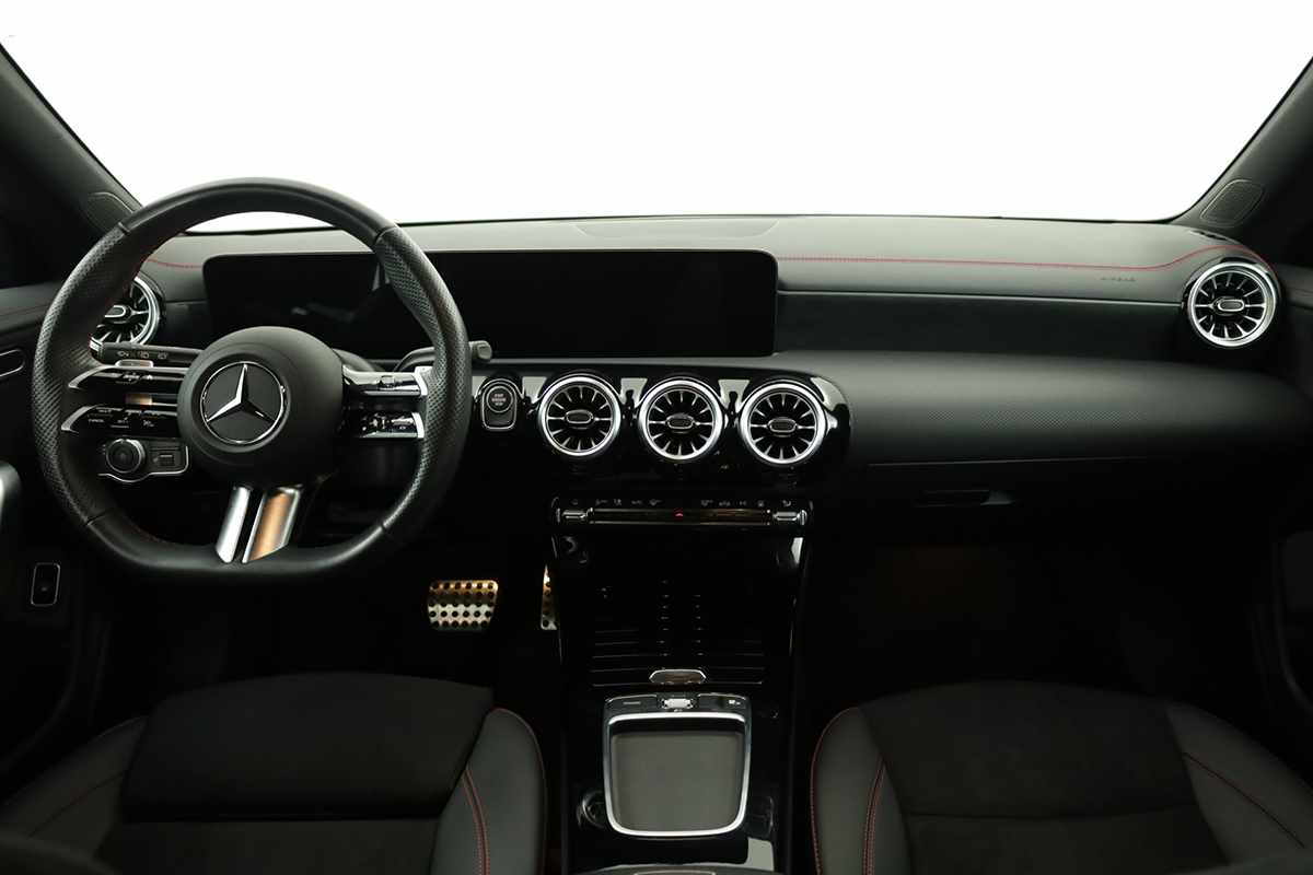 mercedes-benz-cla-2024-hibrido-a-gasolina-1332cc