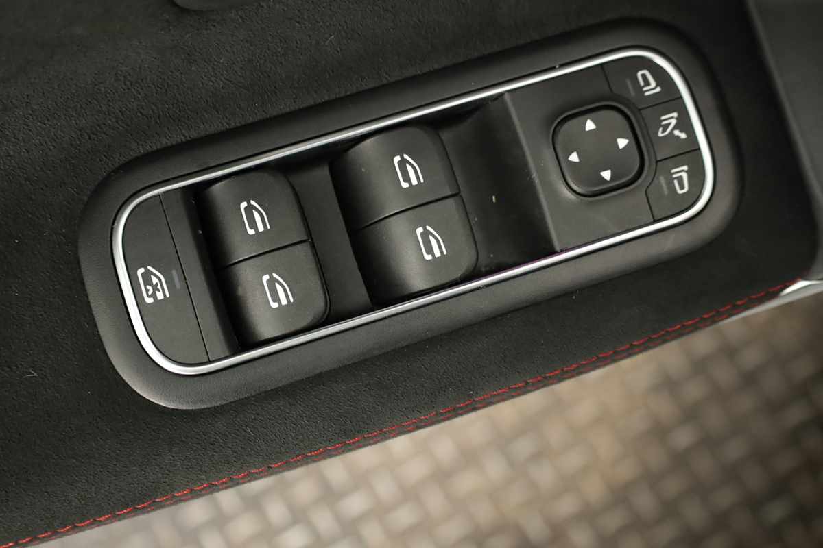mercedes-benz-cla-2024-hibrido-a-gasolina-1332cc