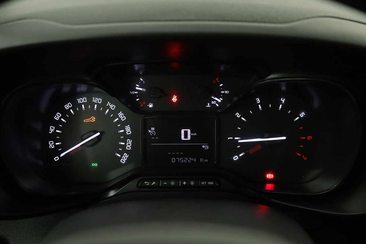 citroen-berlingo-2023-diesel-1499cc