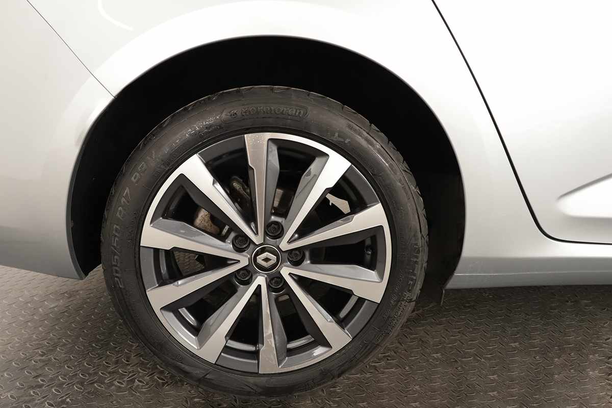 renault-megane-sport-tourer-2021-diesel-1461cc