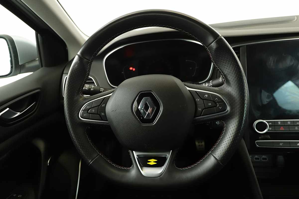 renault-megane-sport-tourer-2021-diesel-1461cc