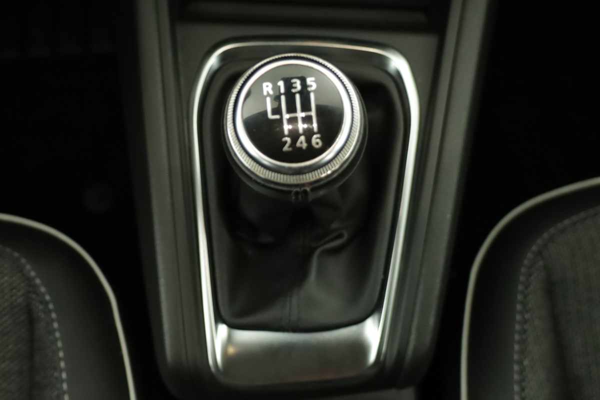 renault-captur-2023-gasolina-999cc