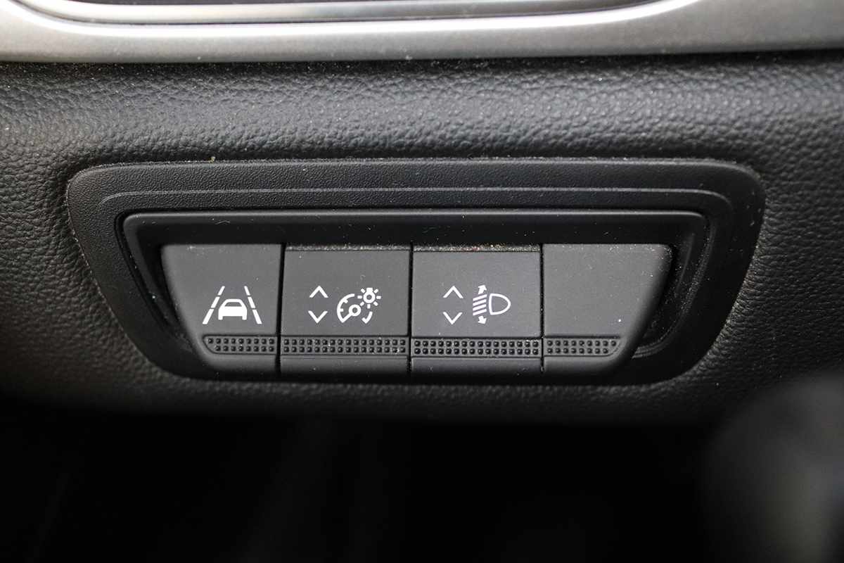 renault-captur-2024-gpl-999cc