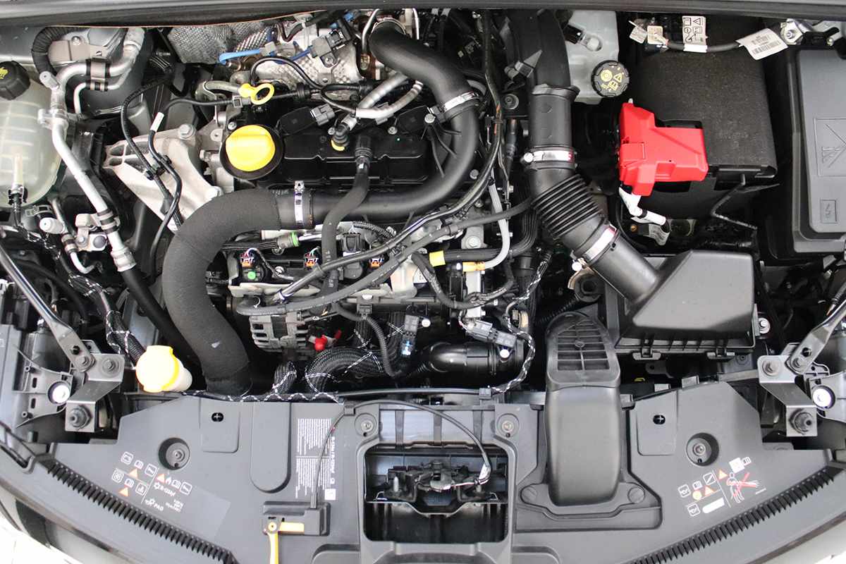 renault-captur-2024-gpl-999cc