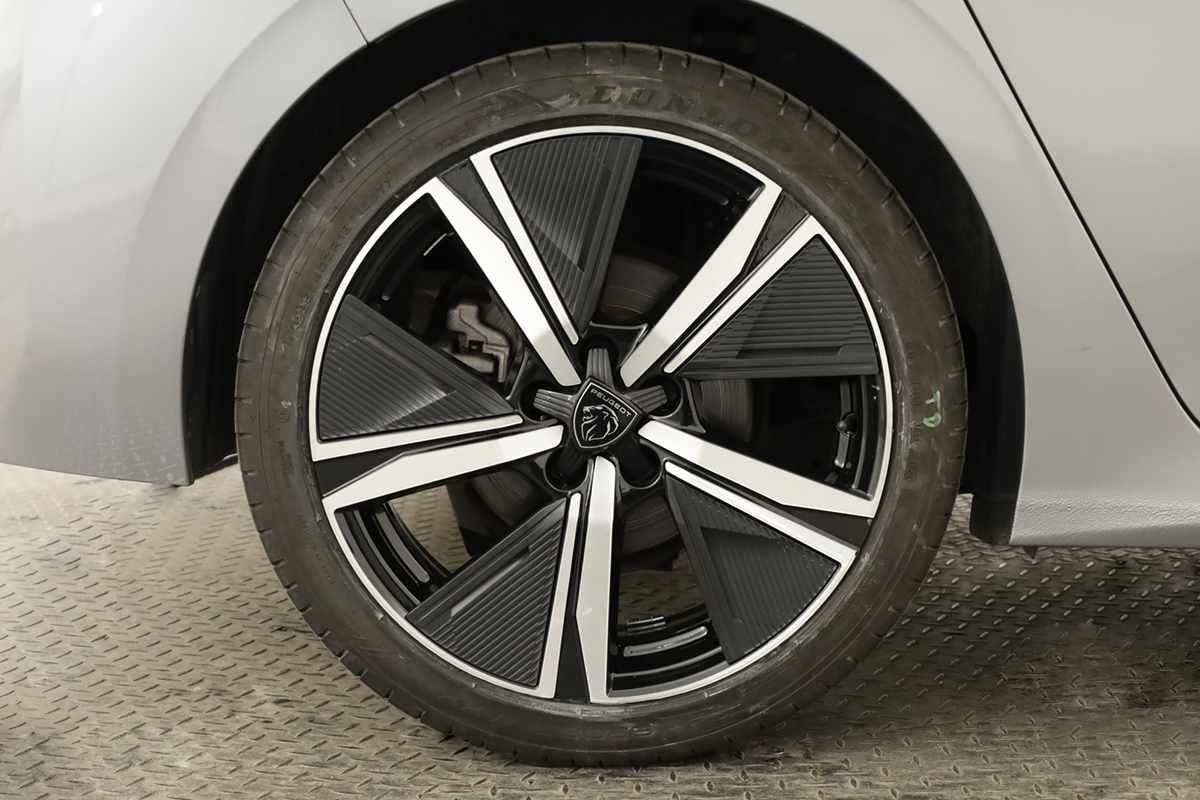 peugeot-308-2024-gasolina-1199cc