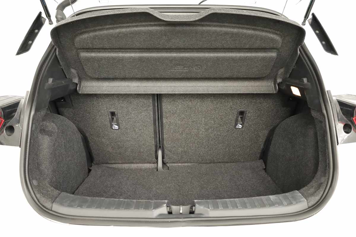 nissan-micra-2023-gasolina-999cc
