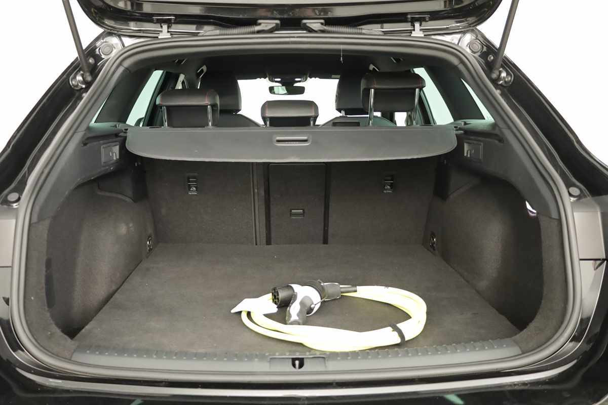 seat-leon-st-2025-hibrido-a-gasolina-1498cc