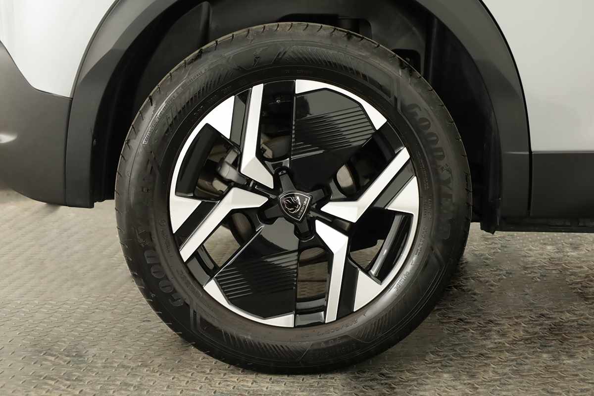 peugeot-2008-2024-gasolina-1199cc