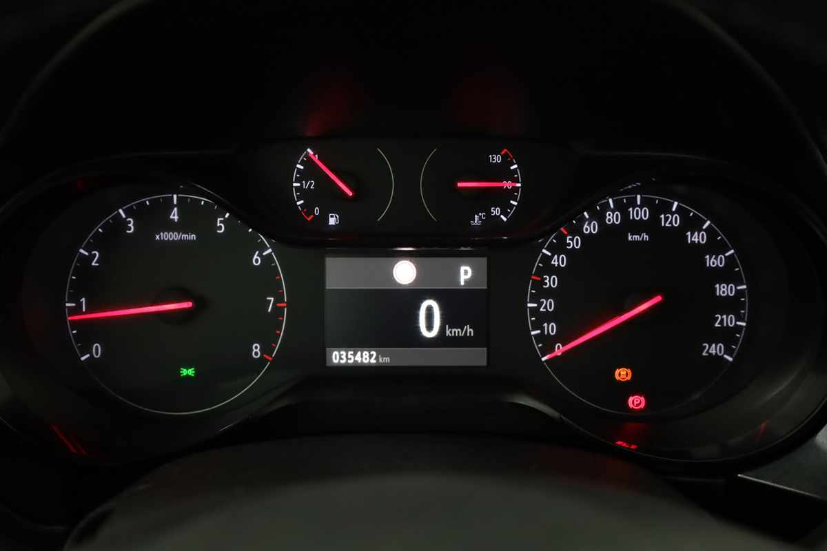 opel-corsa-2025-gasolina-1199cc