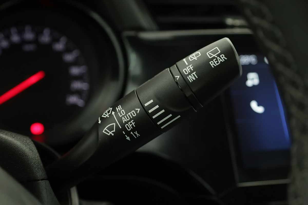 opel-corsa-2025-gasolina-1199cc
