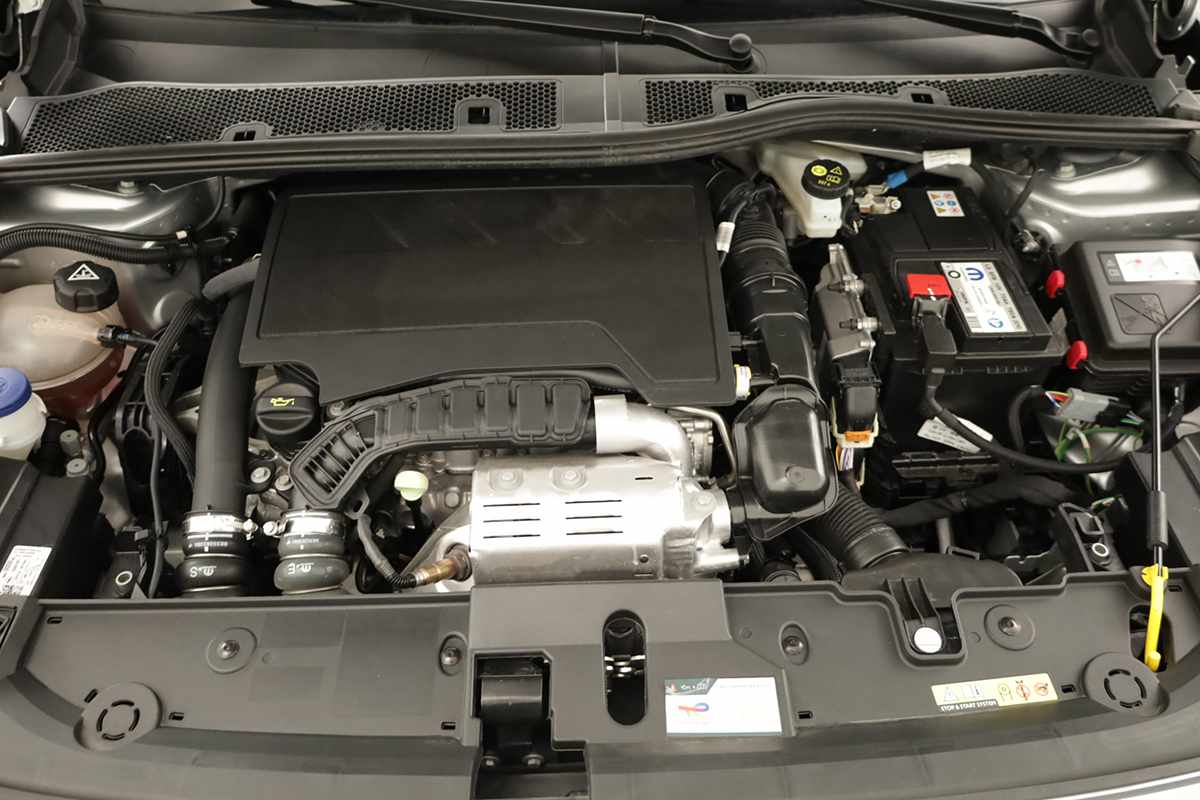 opel-corsa-2025-gasolina-1199cc