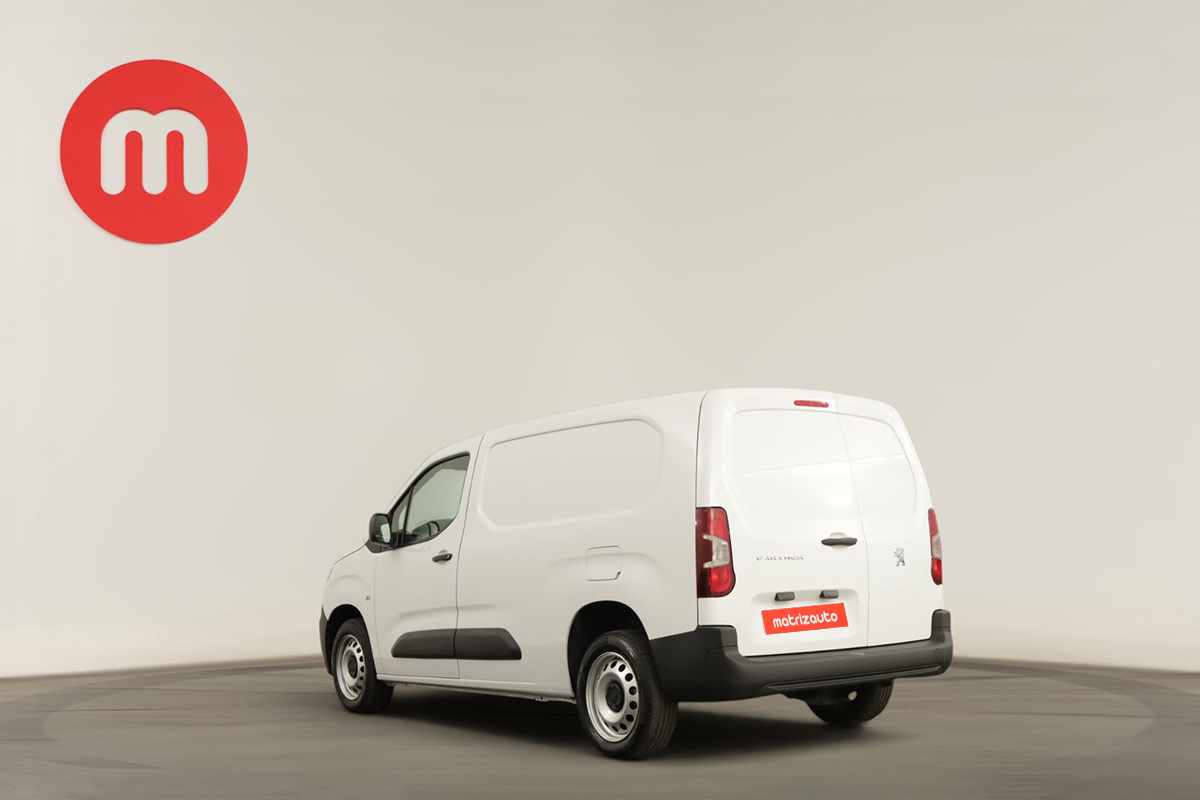 peugeot-partner-2024-diesel-1499cc