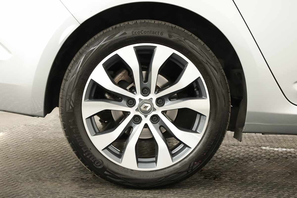 renault-megane-sport-tourer-2024-diesel-1461cc