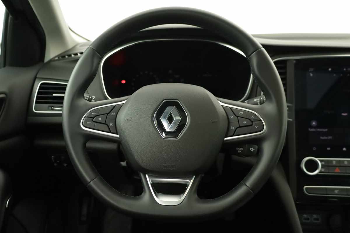 renault-megane-sport-tourer-2024-diesel-1461cc