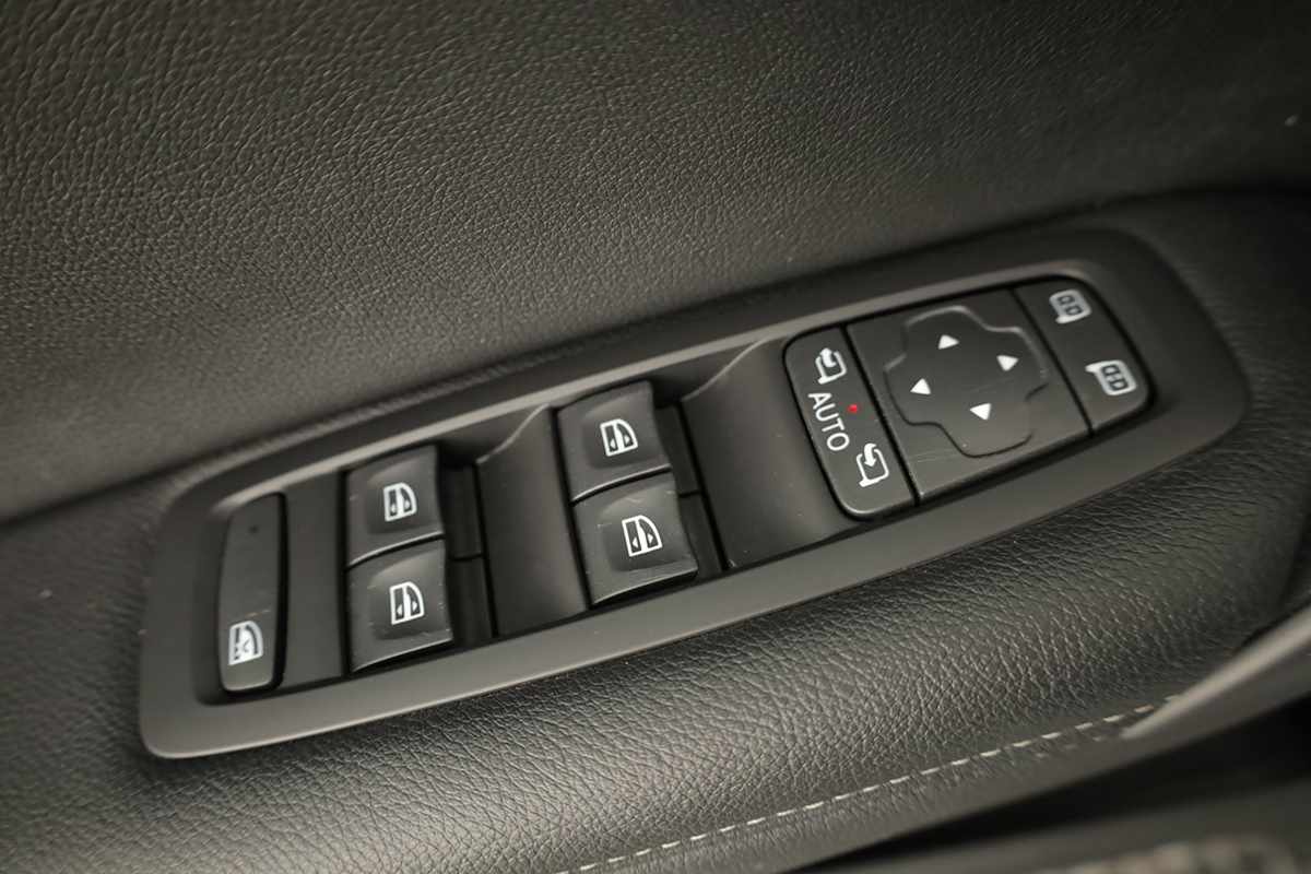 renault-megane-sport-tourer-2024-diesel-1461cc