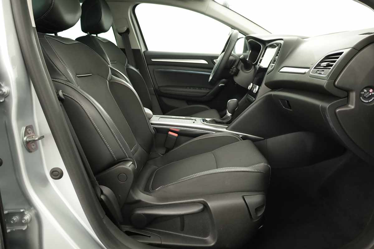 renault-megane-sport-tourer-2024-diesel-1461cc