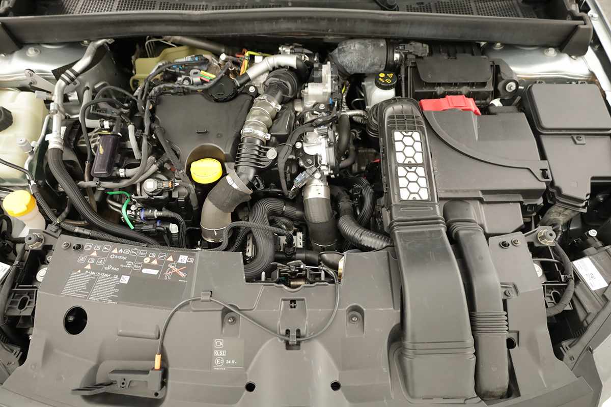 renault-megane-sport-tourer-2024-diesel-1461cc