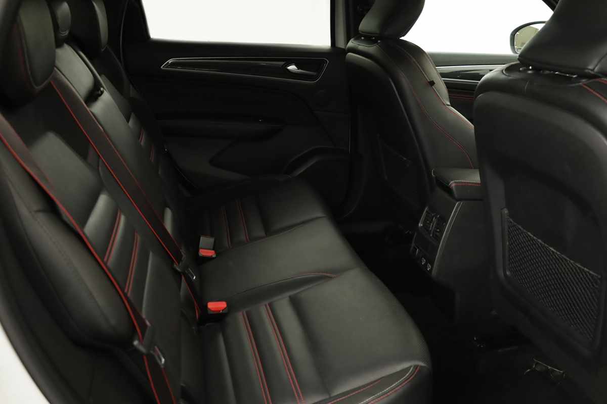 renault-arkana-2023-gasolina-1332cc