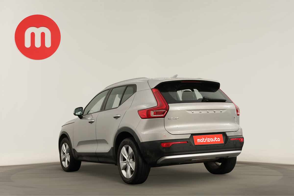 volvo-xc40-2024-gasolina-1477cc
