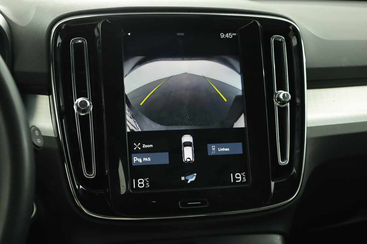 volvo-xc40-2024-gasolina-1477cc