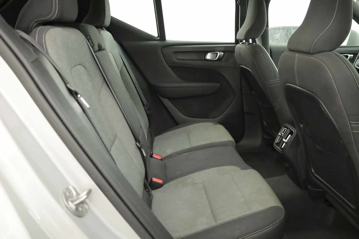 volvo-xc40-2024-gasolina-1477cc