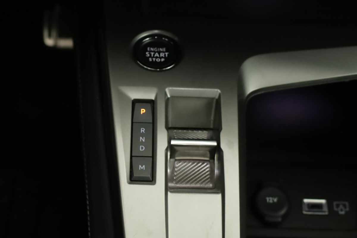 peugeot-308-2024-gasolina-1199cc