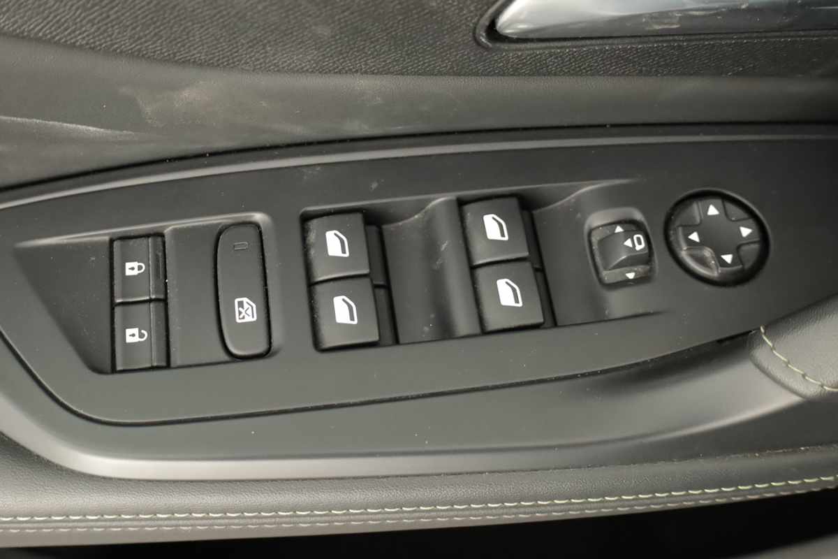peugeot-308-2024-gasolina-1199cc