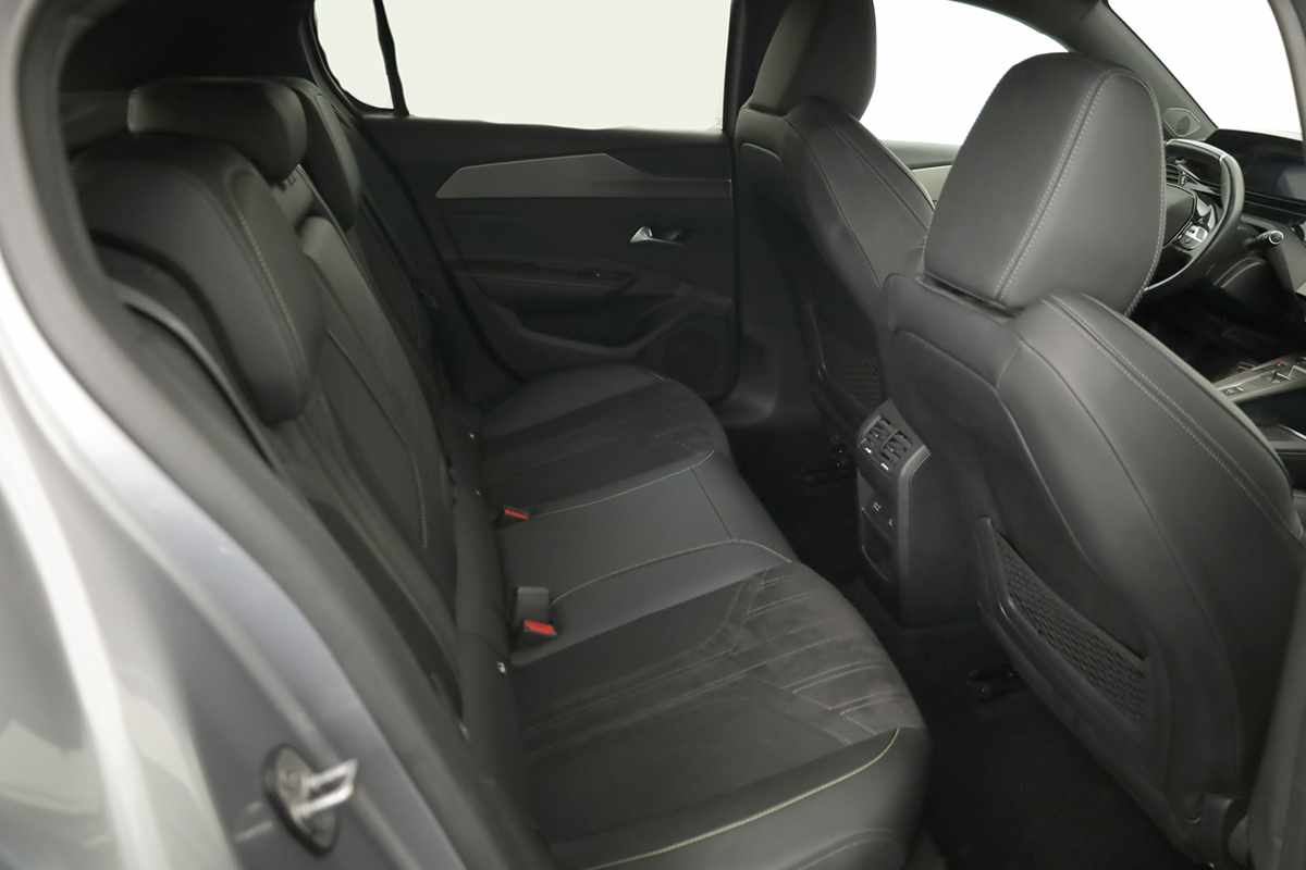 peugeot-308-2024-gasolina-1199cc