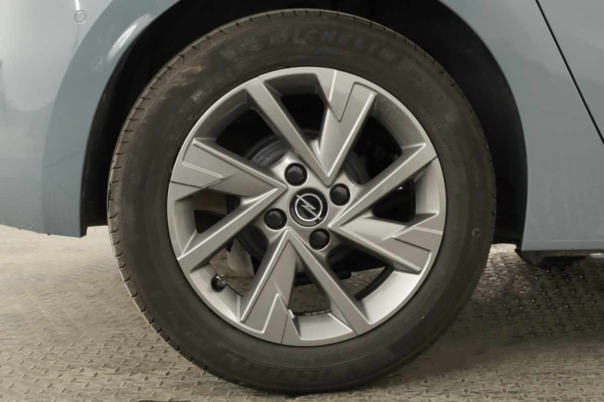 opel-corsa-2025-gasolina-1199cc