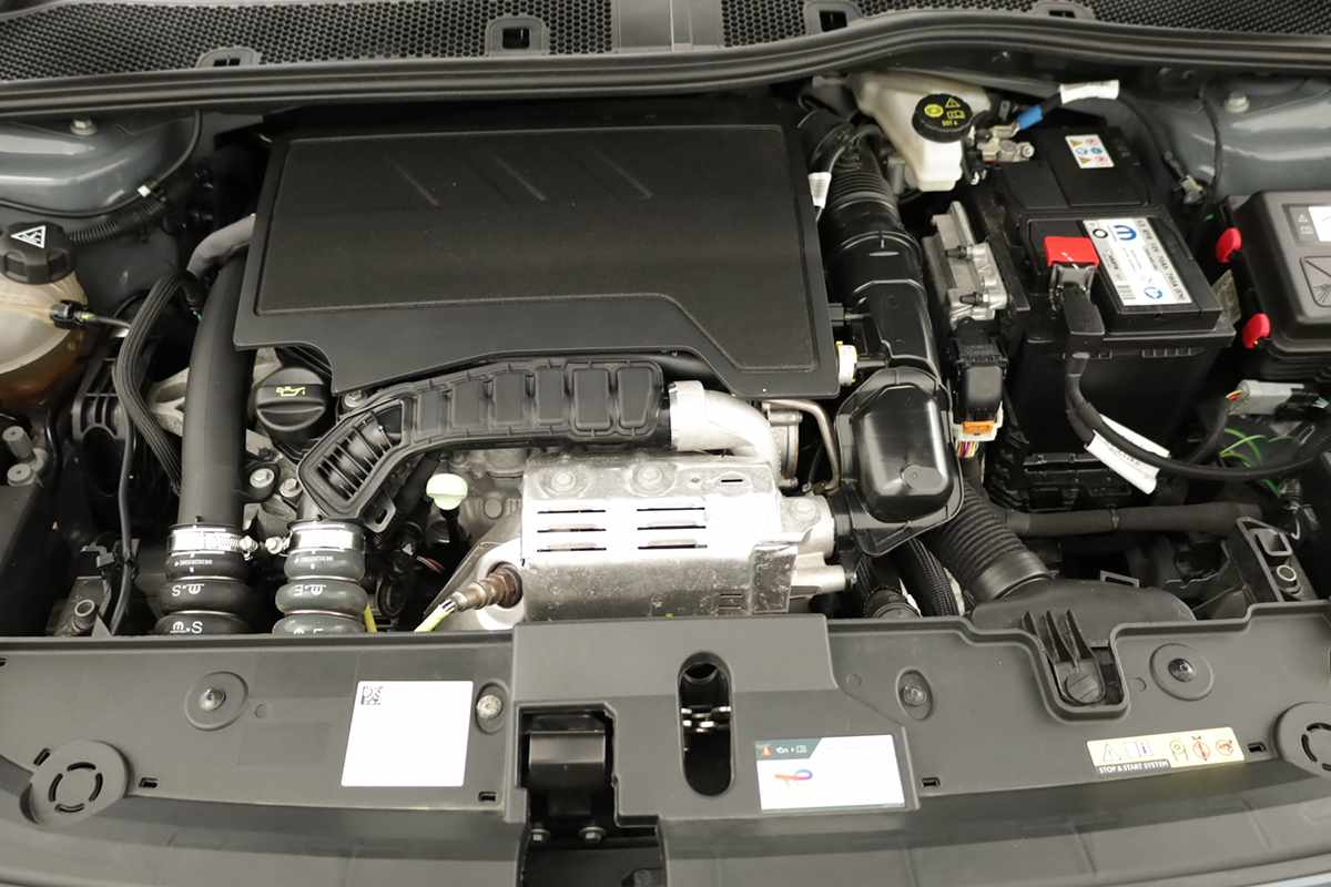 opel-corsa-2025-gasolina-1199cc