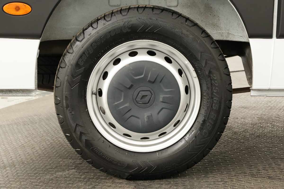 renault-master-2022-diesel-2299cc