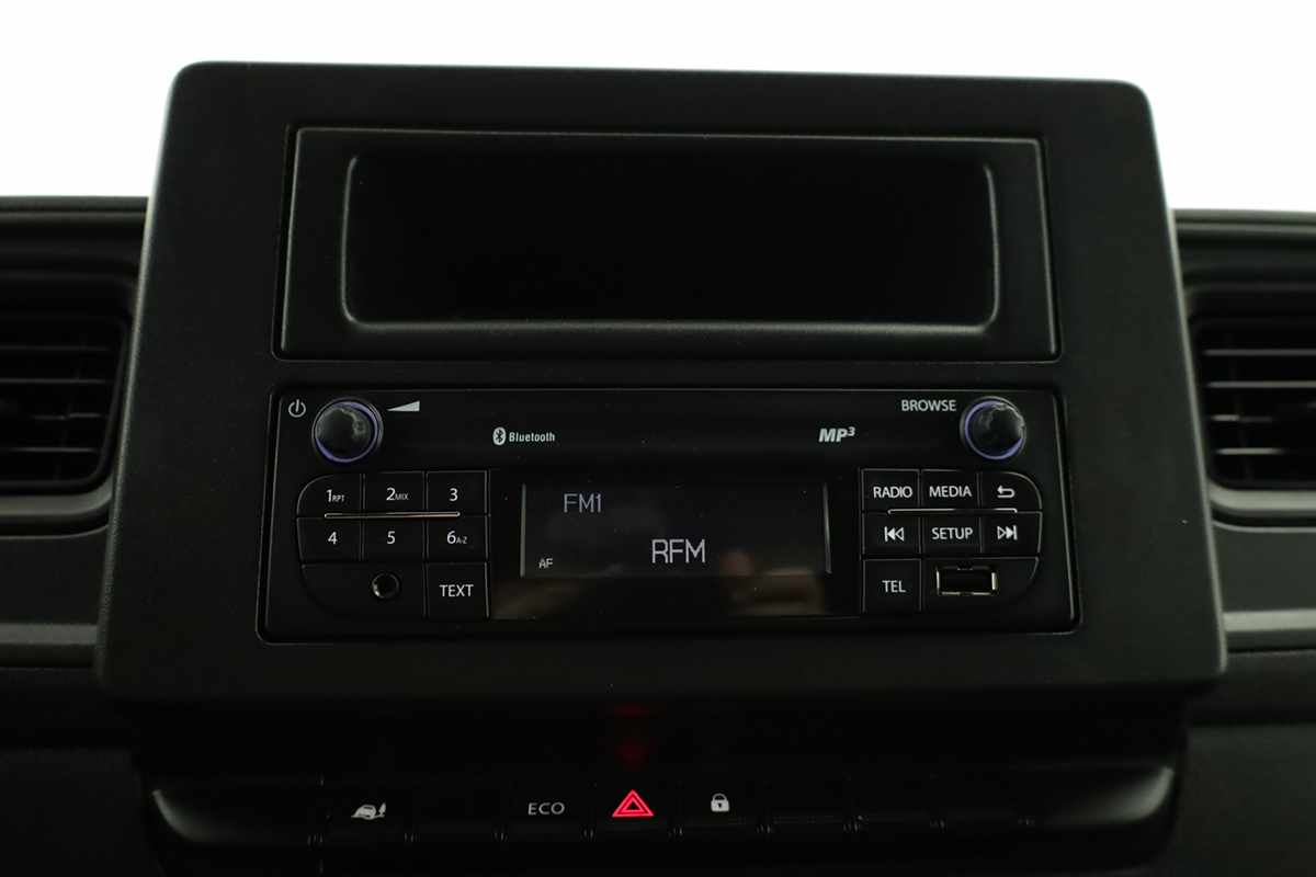 renault-master-2022-diesel-2299cc