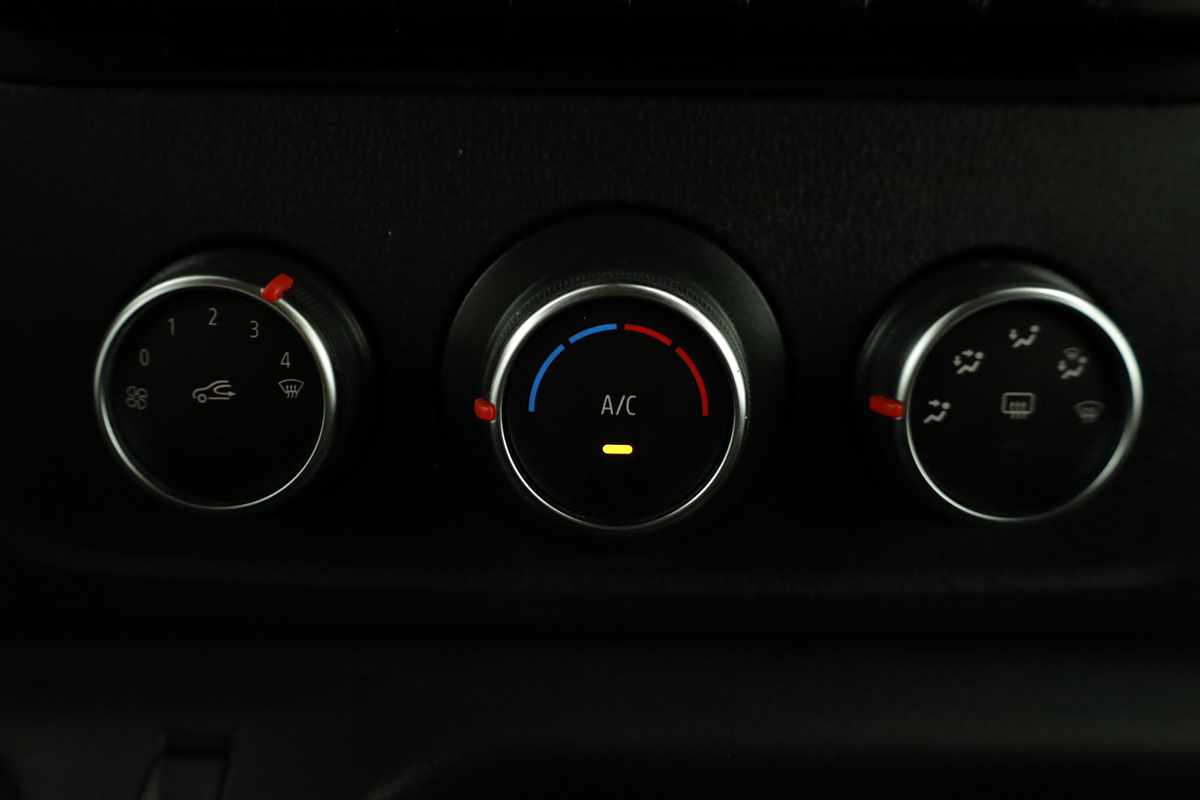 renault-master-2022-diesel-2299cc