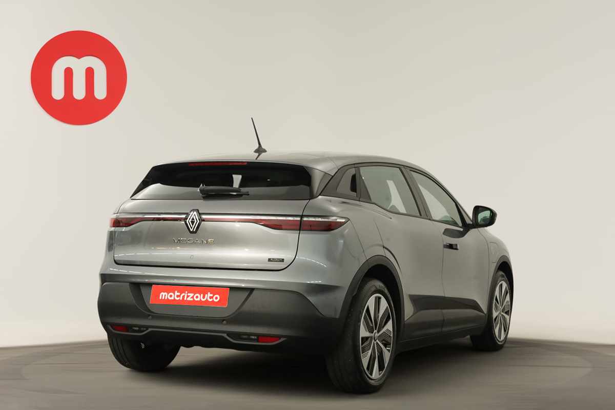 renault-megane-e-tech-2024-eletrico-0cc