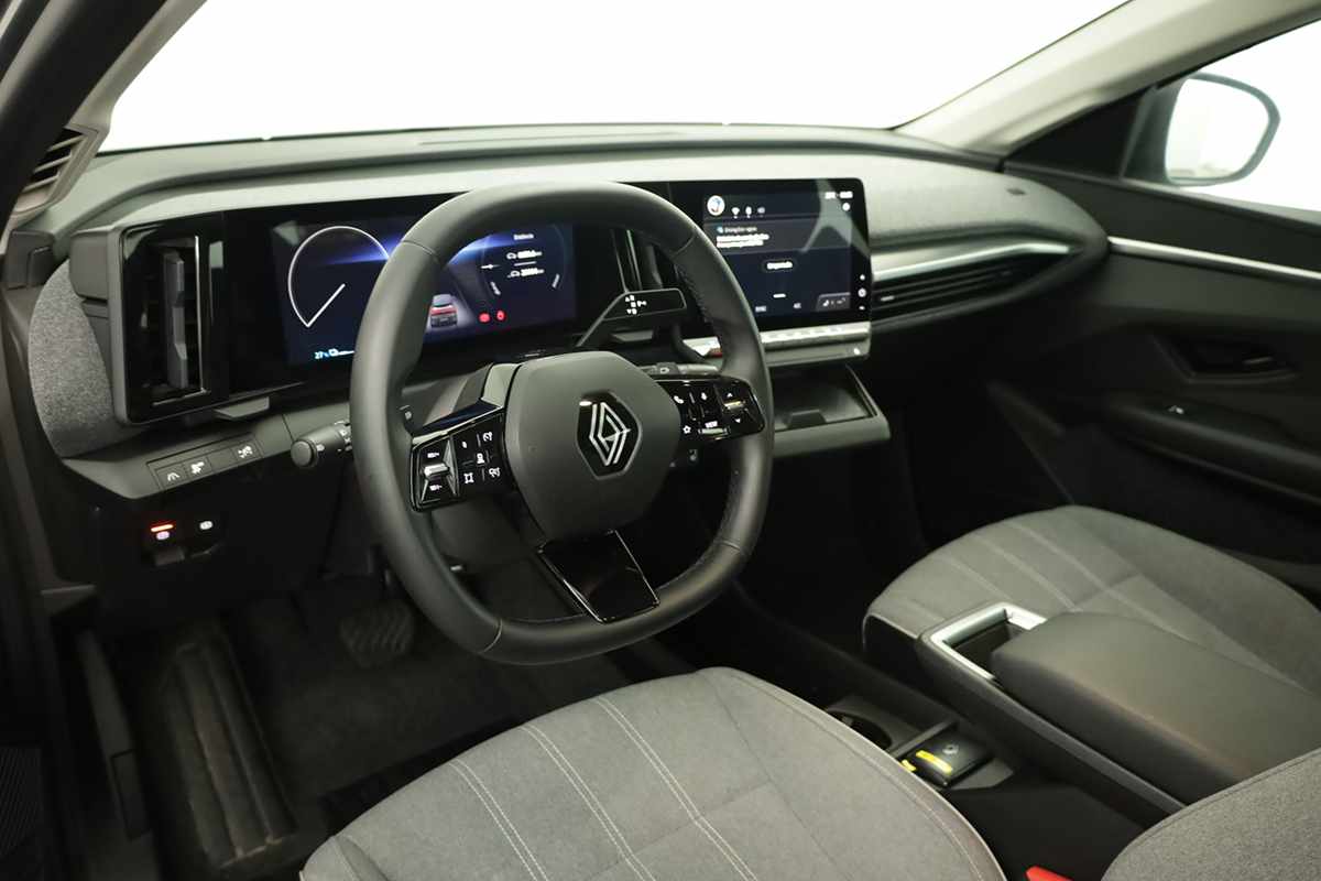renault-megane-e-tech-2024-eletrico-0cc