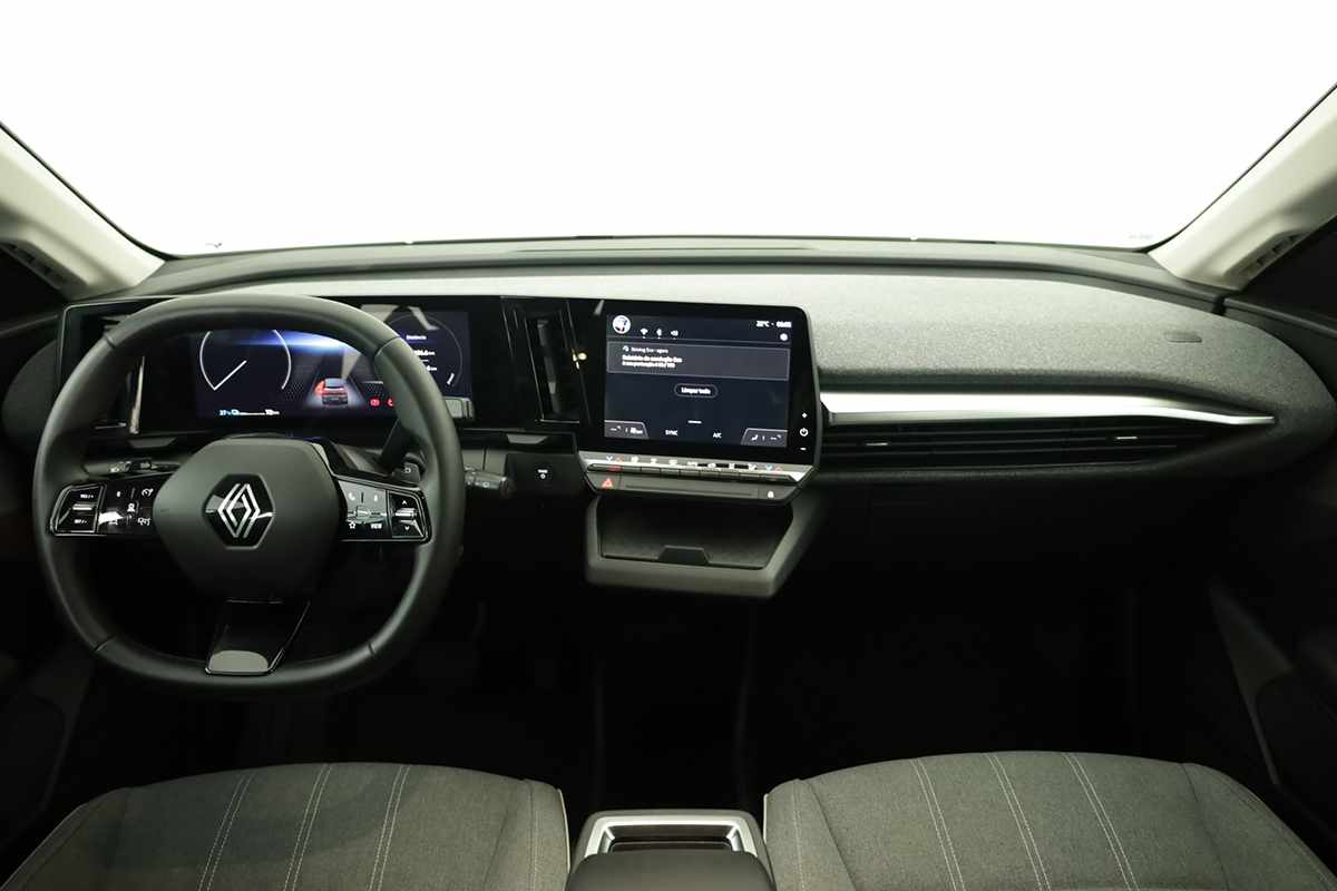 renault-megane-e-tech-2024-eletrico-0cc